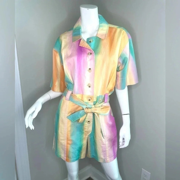 Current Air women’s rainbow short sleeve pastel button up, romper Size M - Picture 4 of 13